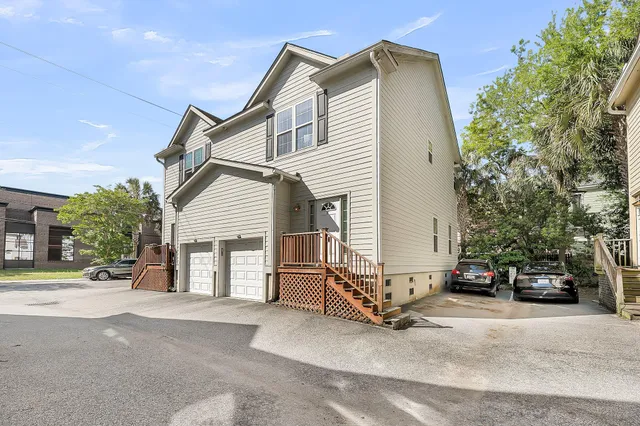 $3,000 | 118 Congress Street, Unit F, Charleston, SC 29403