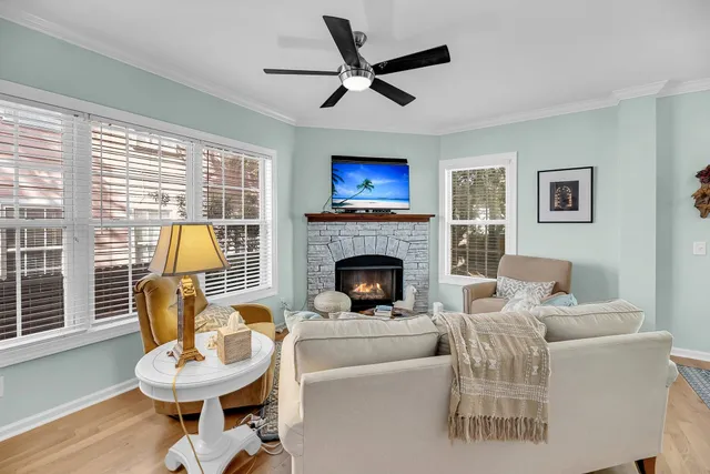 $3,000 | 118 Congress Street, Unit F, Charleston, SC 29403