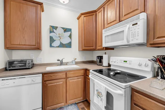 $3,000 | 118 Congress Street, Unit F, Charleston, SC 29403