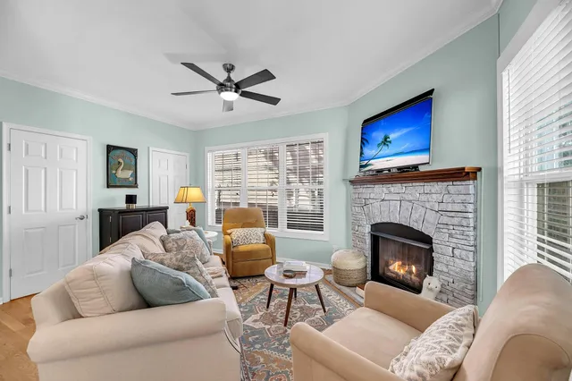 $3,000 | 118 Congress Street, Unit F, Charleston, SC 29403