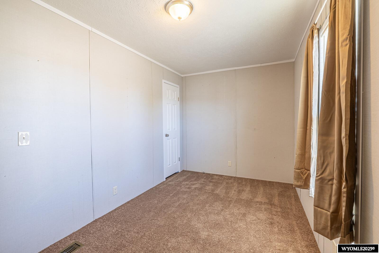 2760 South Robertson Road, Unit 99 Casper, WY 82604 - Photo 17 of 20