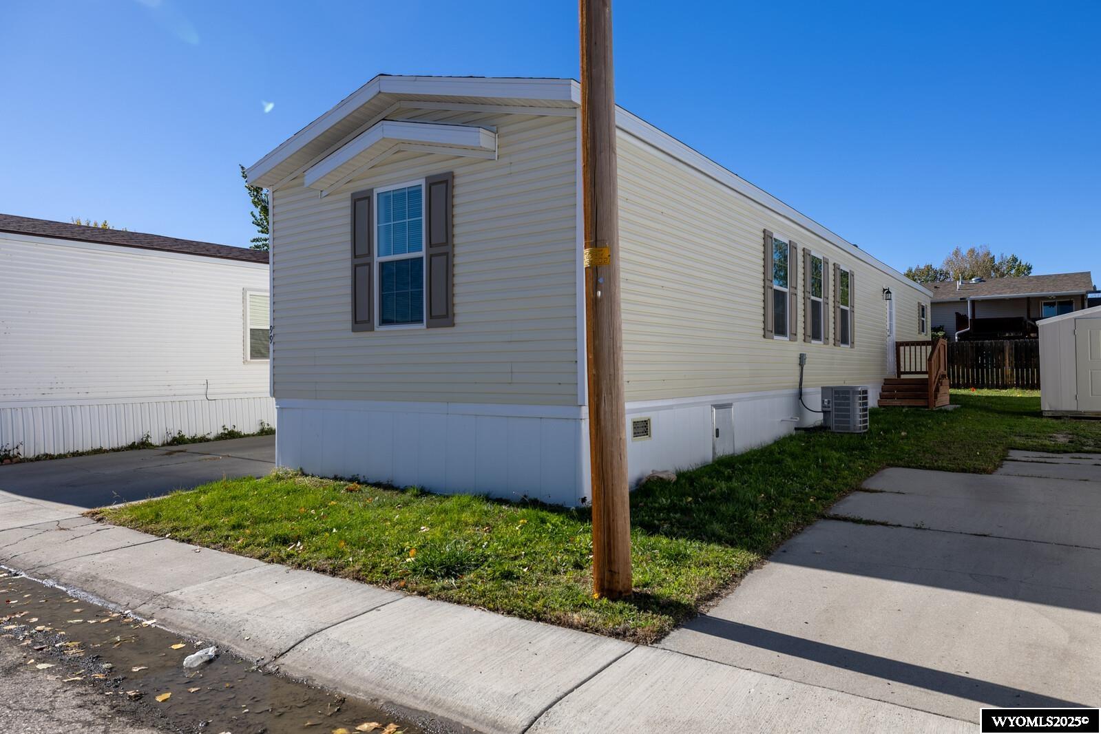 2760 South Robertson Road, Unit 99 Casper, WY 82604 - Photo 2 of 20