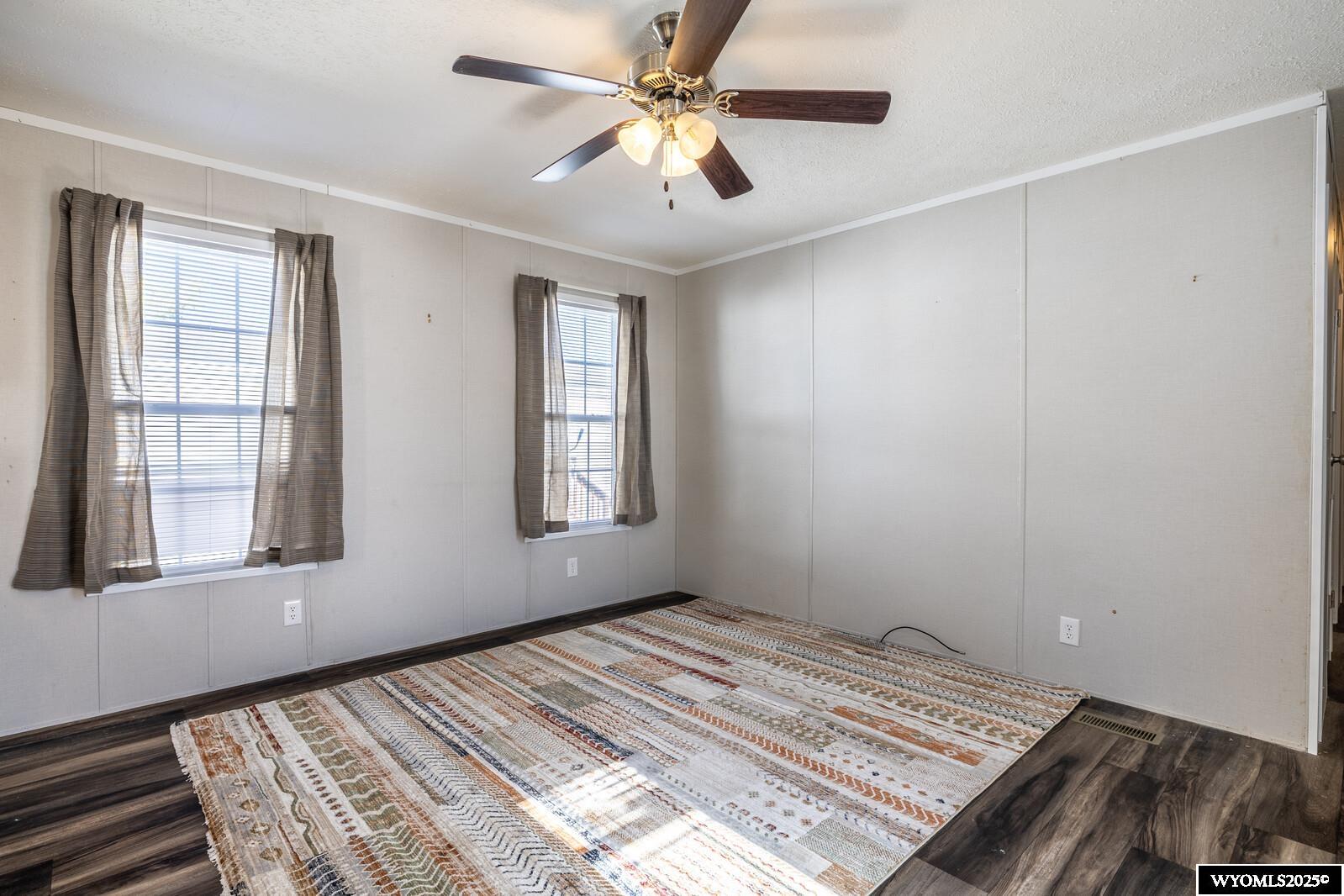 2760 South Robertson Road, Unit 99 Casper, WY 82604 - Photo 4 of 20