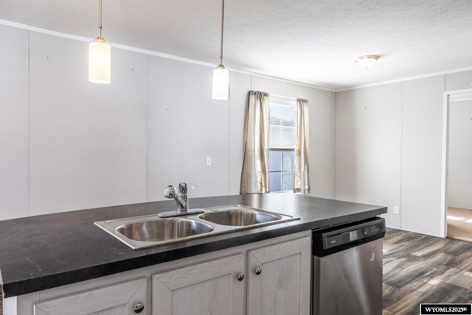 2760 South Robertson Road, Unit 99 Casper, WY 82604 - Photo 9 of 20