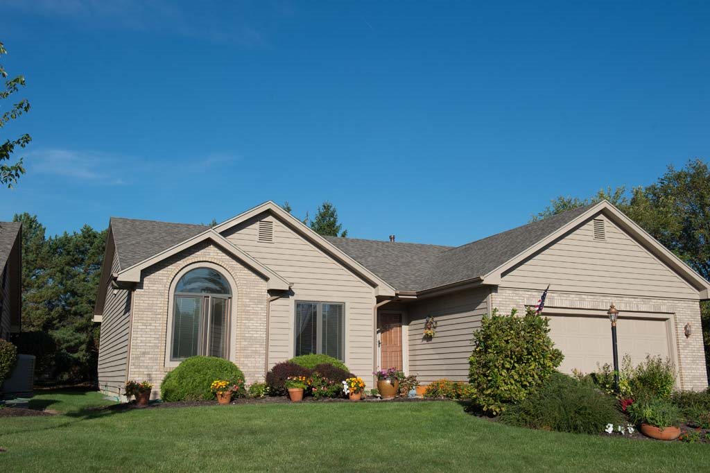 1506 Spring Cress Road Fort Wayne, IN 46814 - Photo 1 of 31