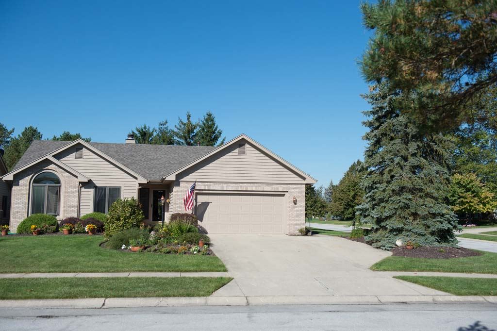 1506 Spring Cress Road Fort Wayne, IN 46814 - Photo 2 of 31