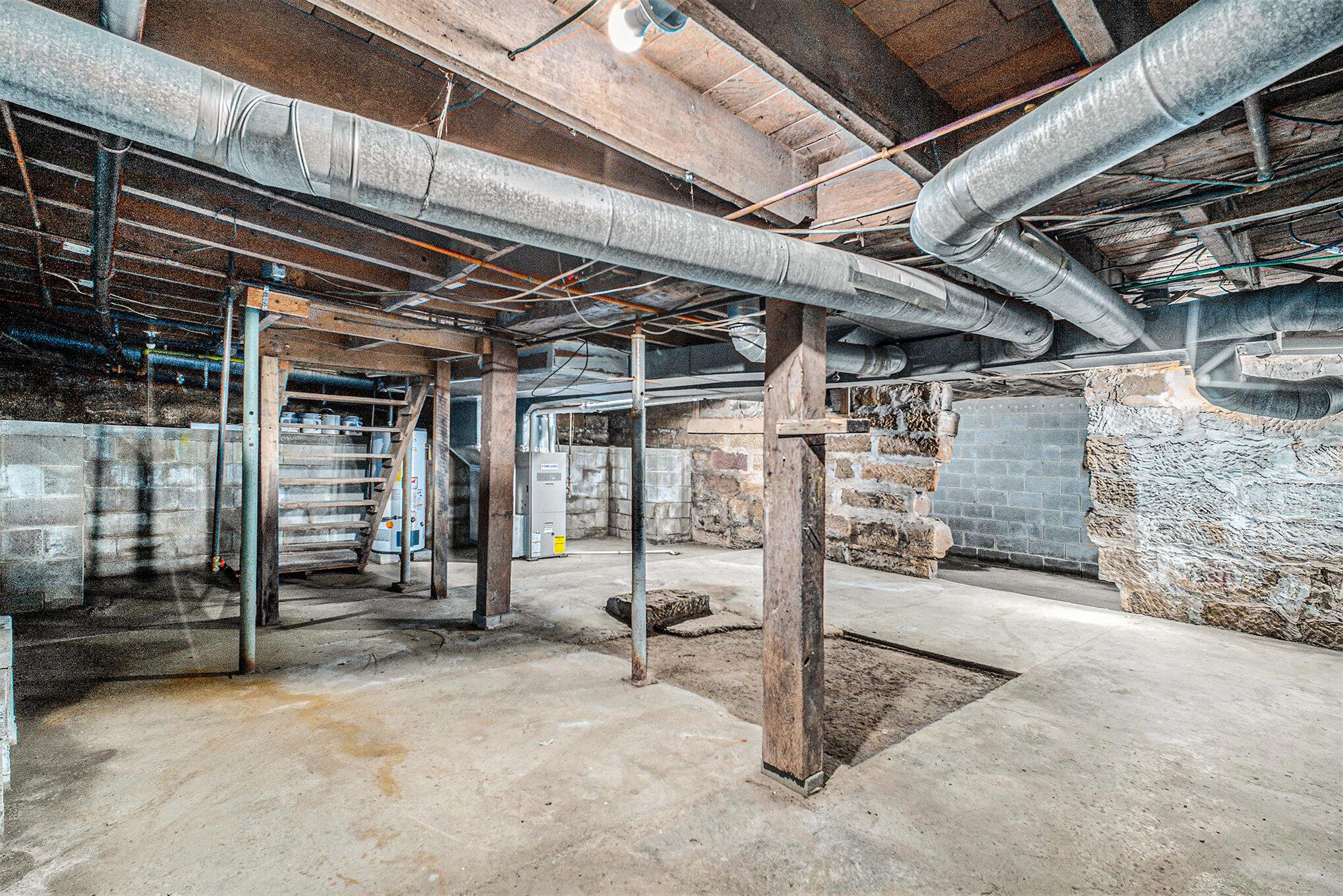 2883 Tucker Road Lucas, OH 44843 - Photo 22 of 35 Basement