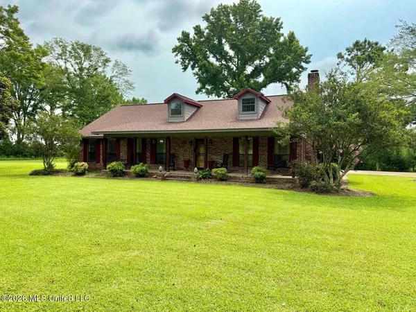 $375,000 | 2212 Jackson Liberty Drive Northwest, Brookhaven, MS 39601