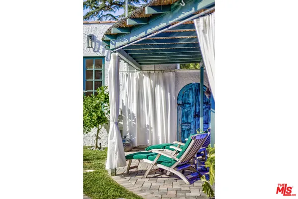 $9,200 | 3472 Rowena Avenue, Los Angeles, CA 90027