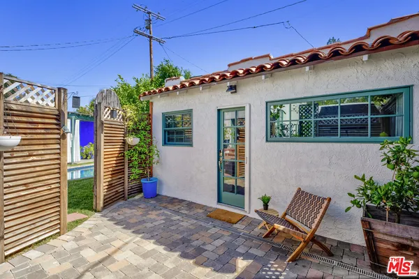 $9,200 | 3472 Rowena Avenue, Los Angeles, CA 90027
