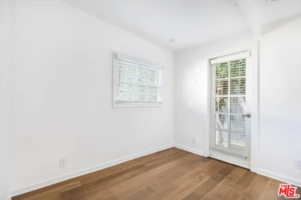 $9,200 | 3472 Rowena Avenue, Los Angeles, CA 90027