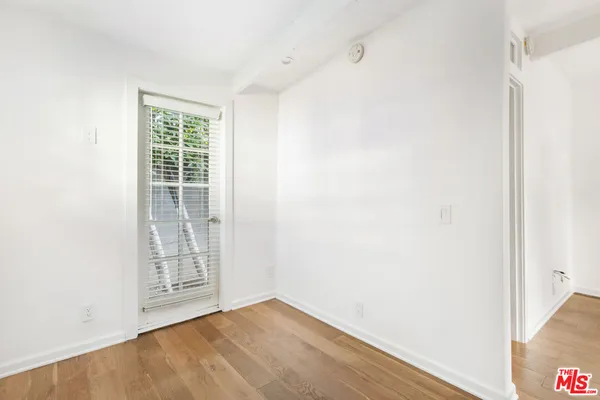 $9,200 | 3472 Rowena Avenue, Los Angeles, CA 90027