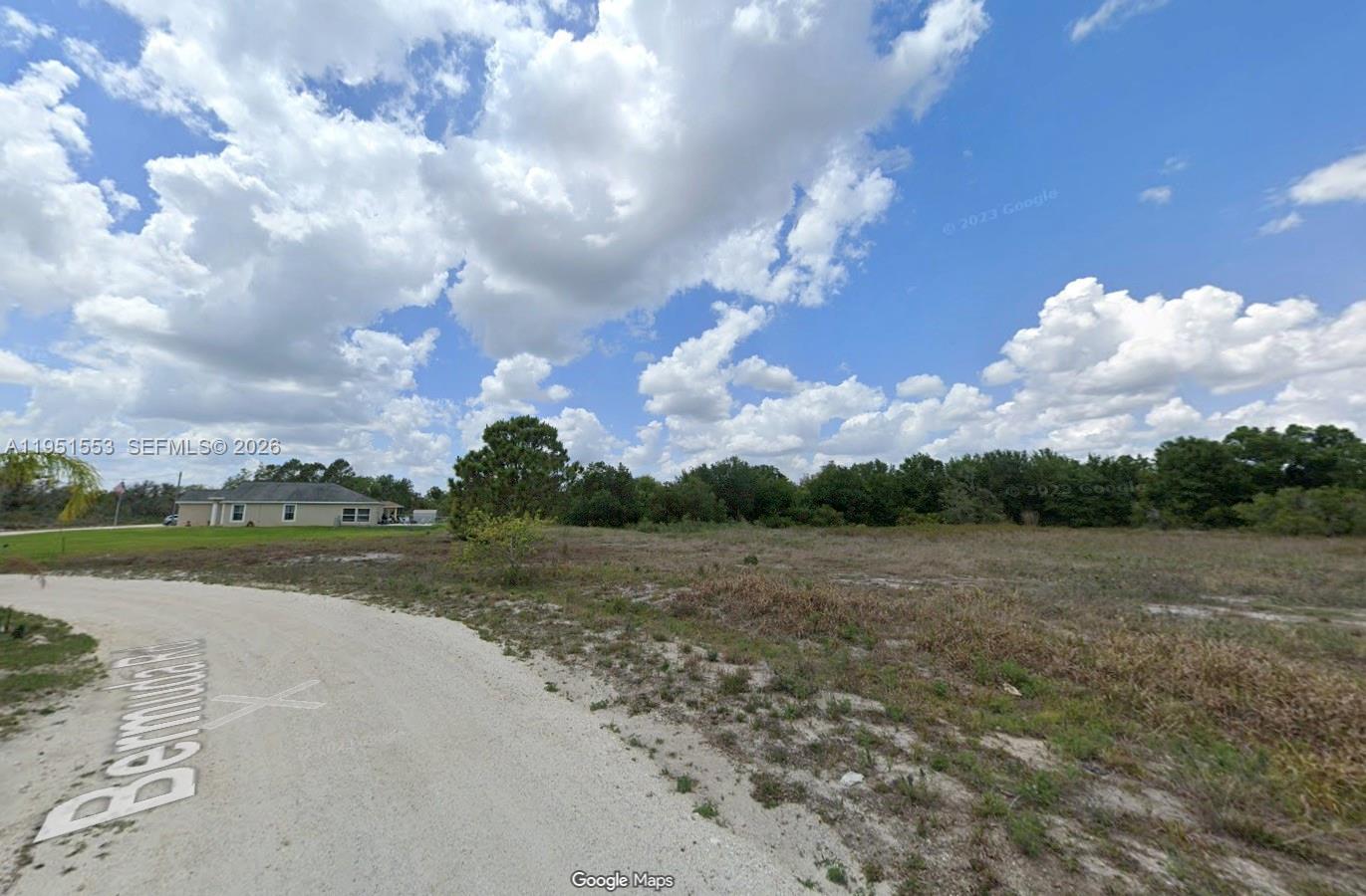 1906 West Bermuda Road Avon Park, FL 33825 - Photo 2 of 5