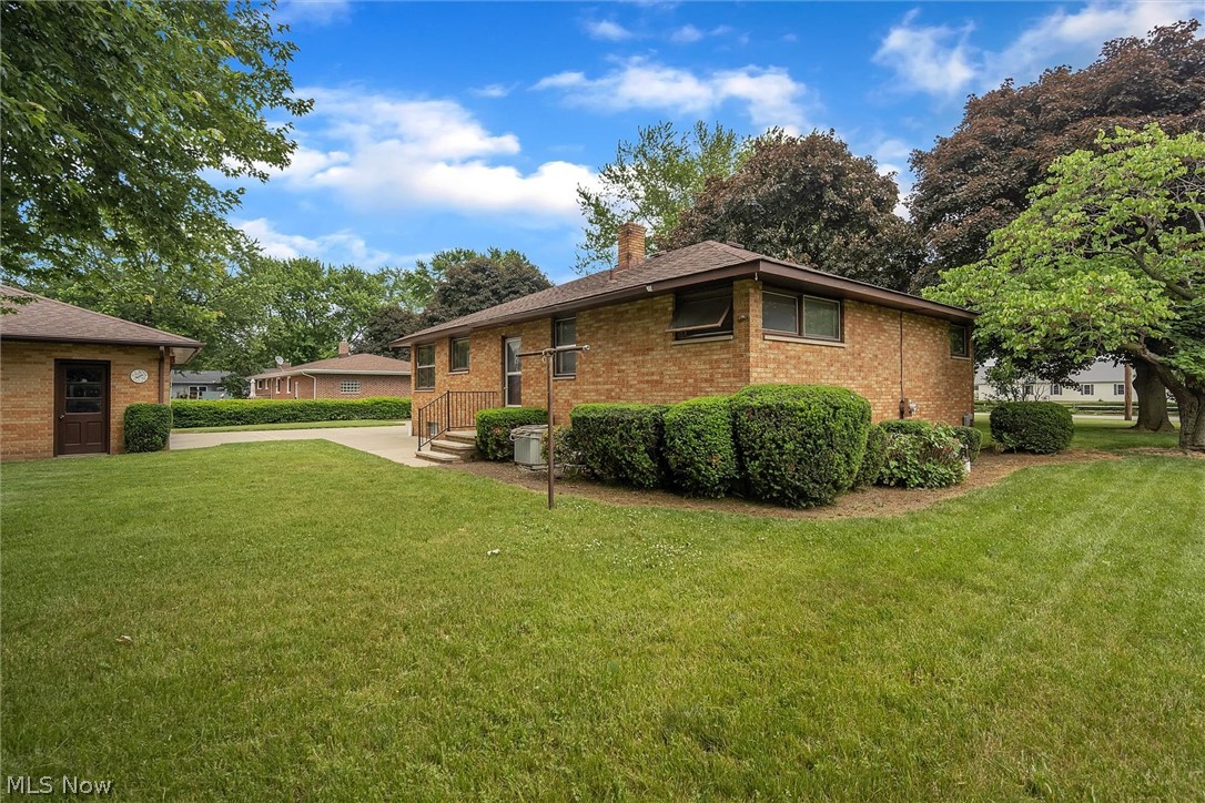 5021 Middle Ridge Road Perry, OH 44081 - Photo 6 of 32