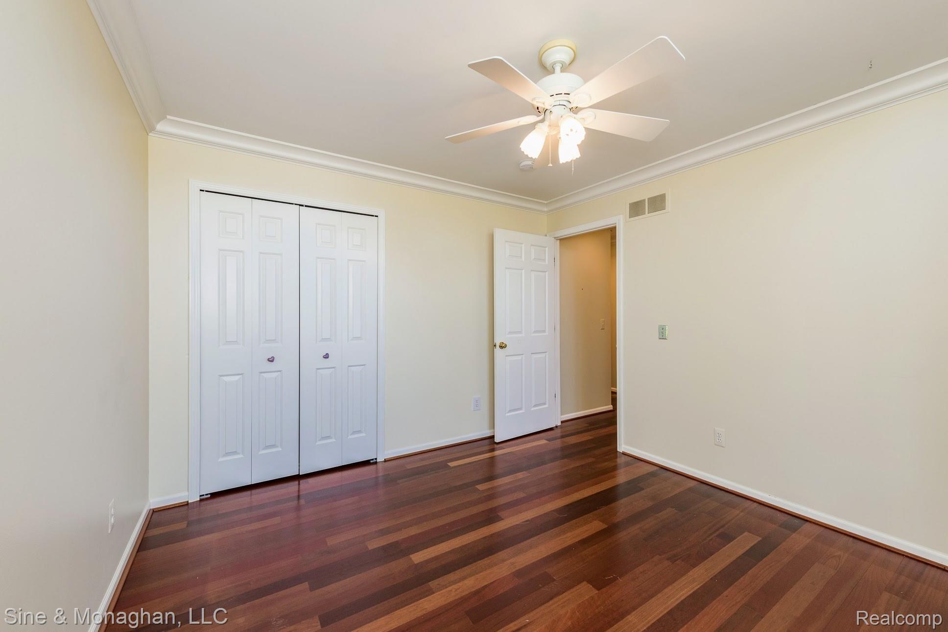 1380 Ross Lane Rochester, MI 48306 - Photo 24 of 50 Bedroom (10x10)