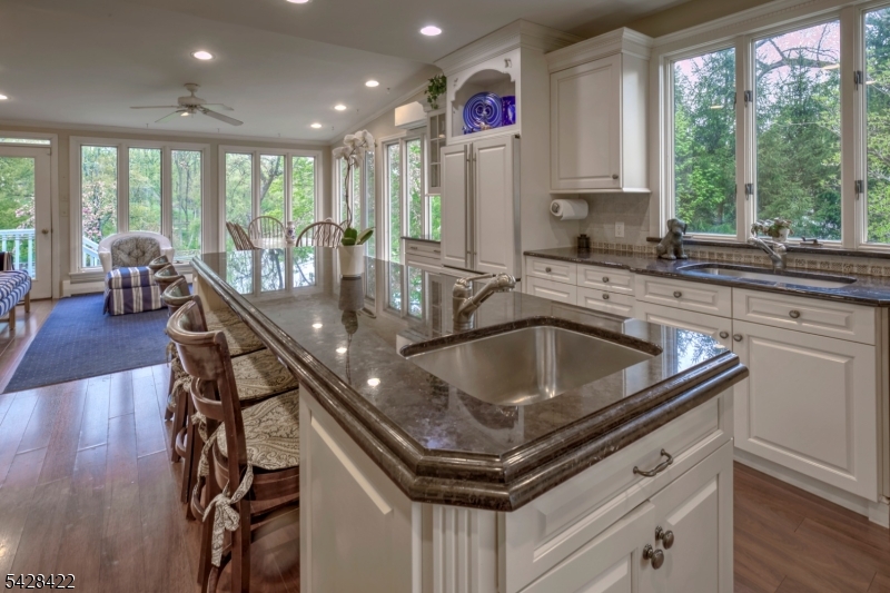 270 Mendham Road Bernardsville, NJ 07924 - Photo 11 of 30