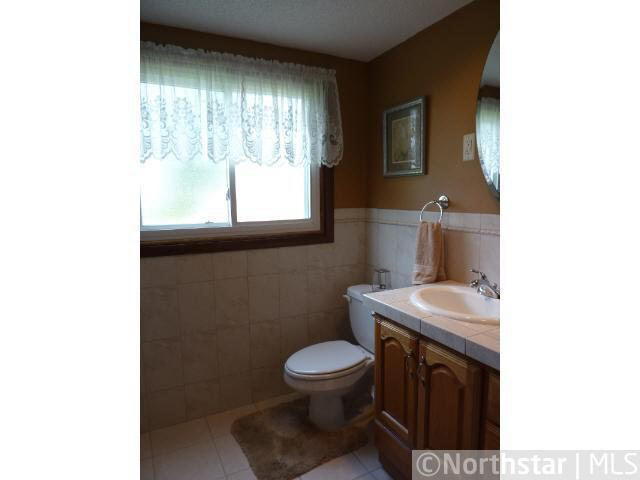 8200 Harkness Road Cottage Grove, MN 55016 - Photo 14 of 18 Gallery Image 14
