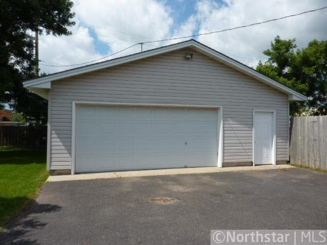 8200 Harkness Road Cottage Grove, MN 55016 - Photo 16 of 18 Gallery Image 16