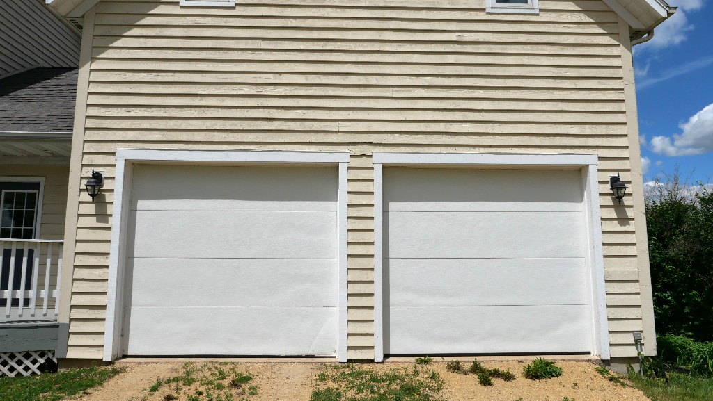 2346 West Longhollow Road Elizabeth, IL 61028 - Photo 33 of 44 a view of a balcony