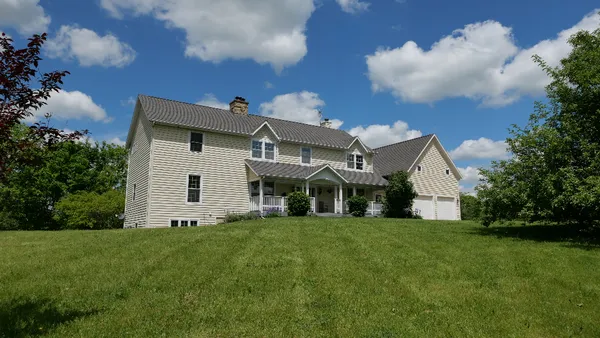 $839,000 | 2346 West Longhollow Road, Elizabeth, IL 61028