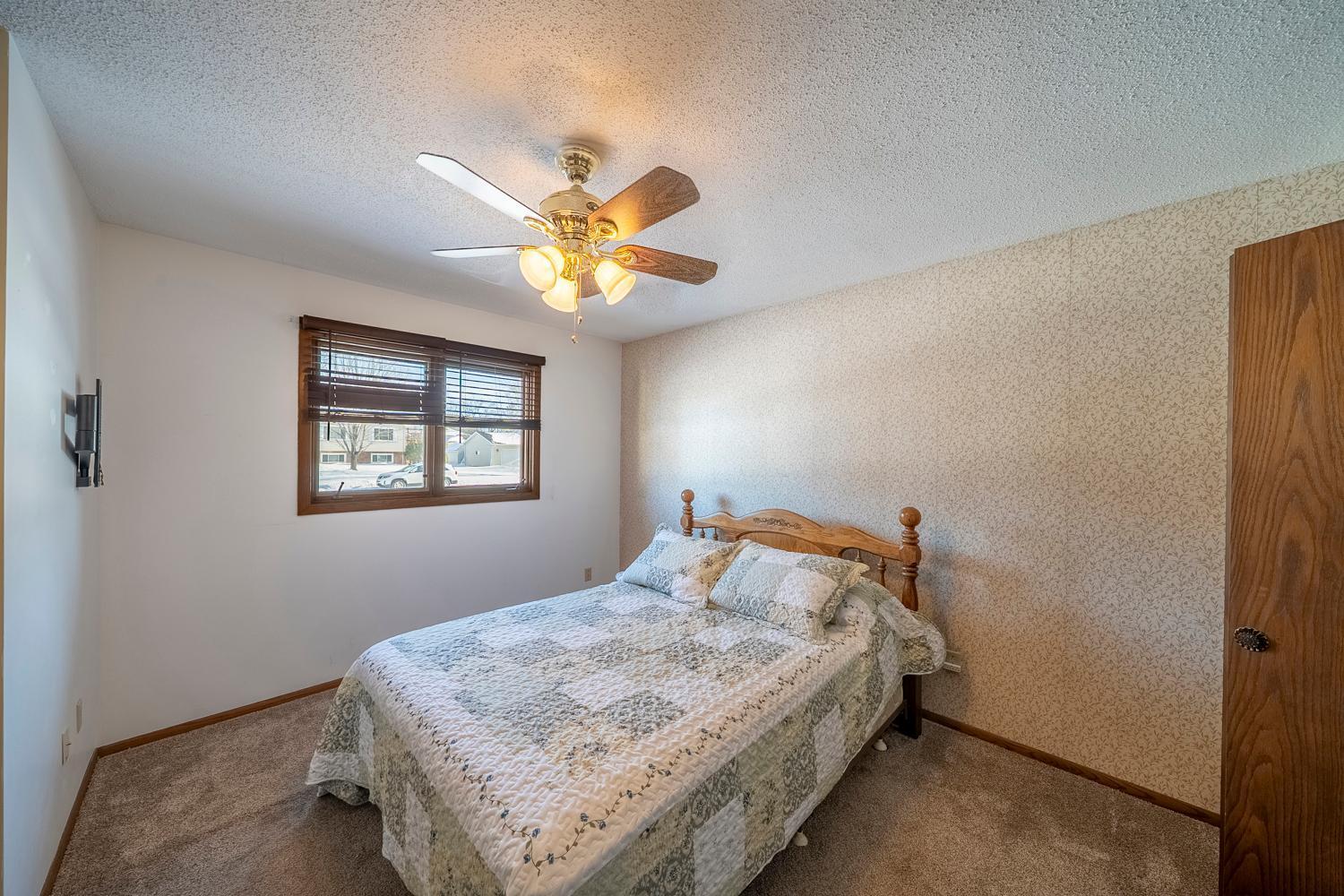 1318 Loring Avenue Detroit Lakes, MN 56501 - Photo 20 of 32