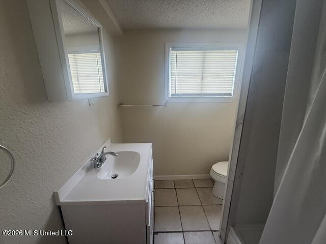 321 Rodenberg Avenue, Unit 2 Biloxi, MS 39531 - Photo 8 of 9 IMG_4543