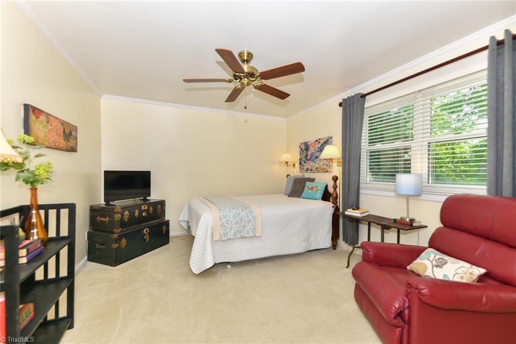 5745 Bramblegate Road, Unit E Greensboro, NC 27409 - Photo 15 of 27 Gallery Image 15