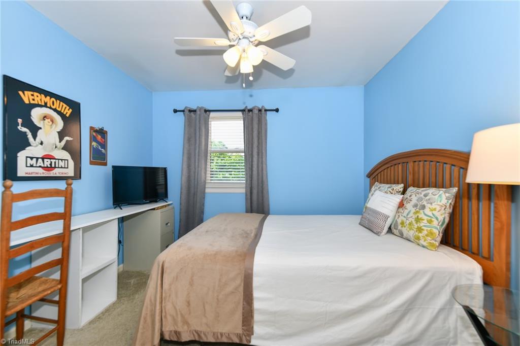 5745 Bramblegate Road, Unit E Greensboro, NC 27409 - Photo 21 of 27 Gallery Image 21