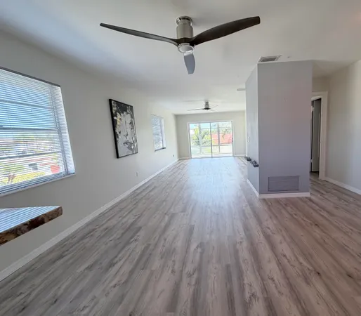 $1,600 | 2600 Southeast Ocean Boulevard, Unit Y15, Stuart, FL 34996