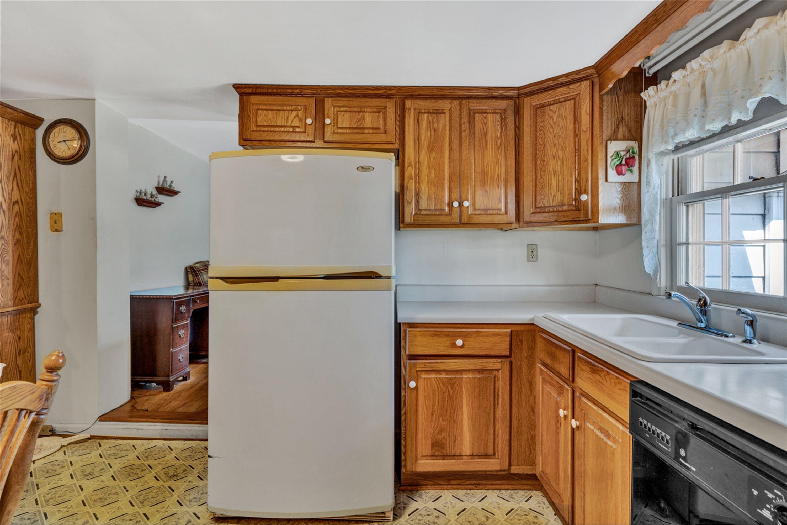 655 Hemlock Road Salem, VA 24153 - Photo 8 of 22 08-DSC7243