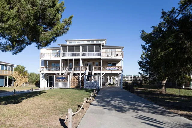 $745,000 | 3611 Yacht Club Road, Unit B, Edisto Island, SC 29438