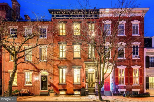 $3,149,000 | 810 Prince Street, Alexandria, VA 22314