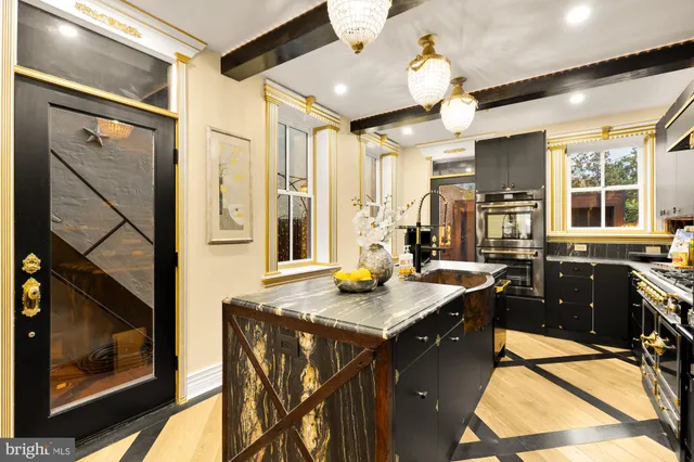 $3,850,000 | 810 Prince Street, Alexandria, VA 22314