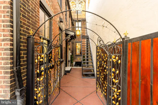 $3,850,000 | 810 Prince Street, Alexandria, VA 22314