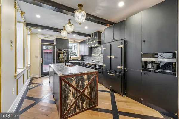 $3,149,000 | 810 Prince Street, Alexandria, VA 22314