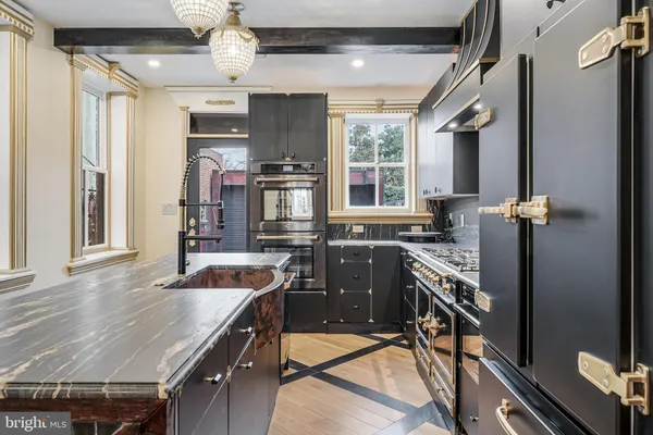 $3,149,000 | 810 Prince Street, Alexandria, VA 22314