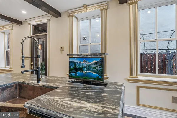 $3,149,000 | 810 Prince Street, Alexandria, VA 22314