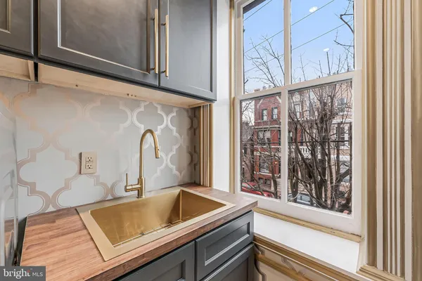 $3,149,000 | 810 Prince Street, Alexandria, VA 22314