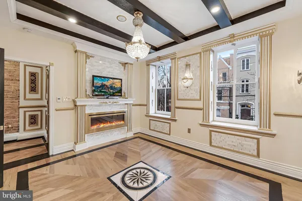 $3,149,000 | 810 Prince Street, Alexandria, VA 22314