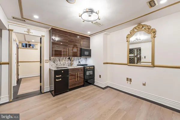 $3,149,000 | 810 Prince Street, Alexandria, VA 22314