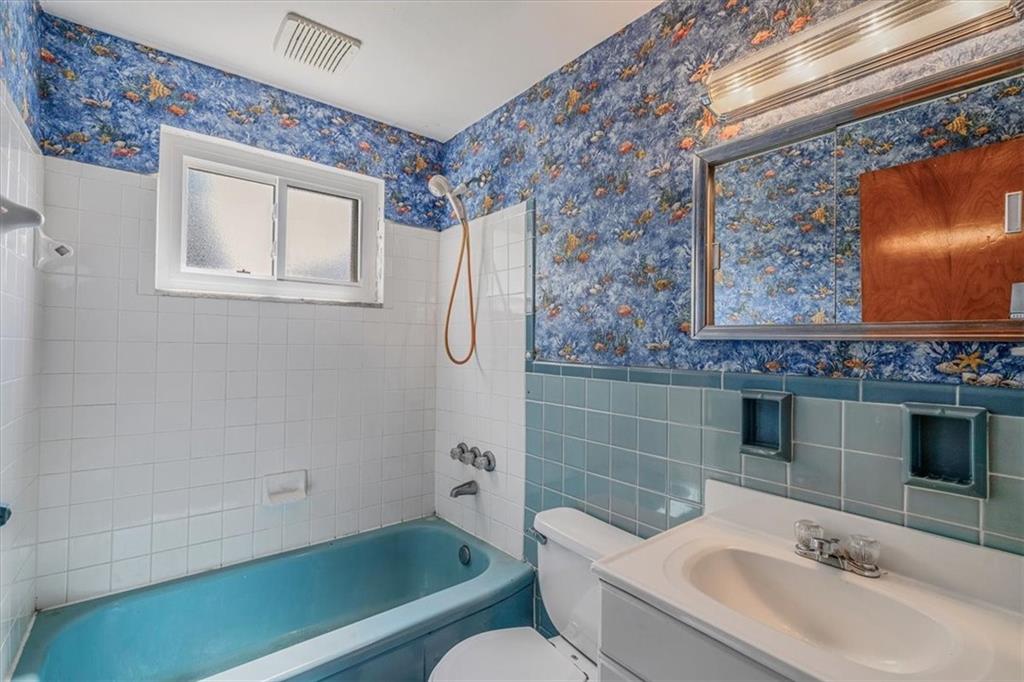 5200 Blossom Road Pittsburgh, PA 15236 - Photo 22 of 45 Gallery Image 22