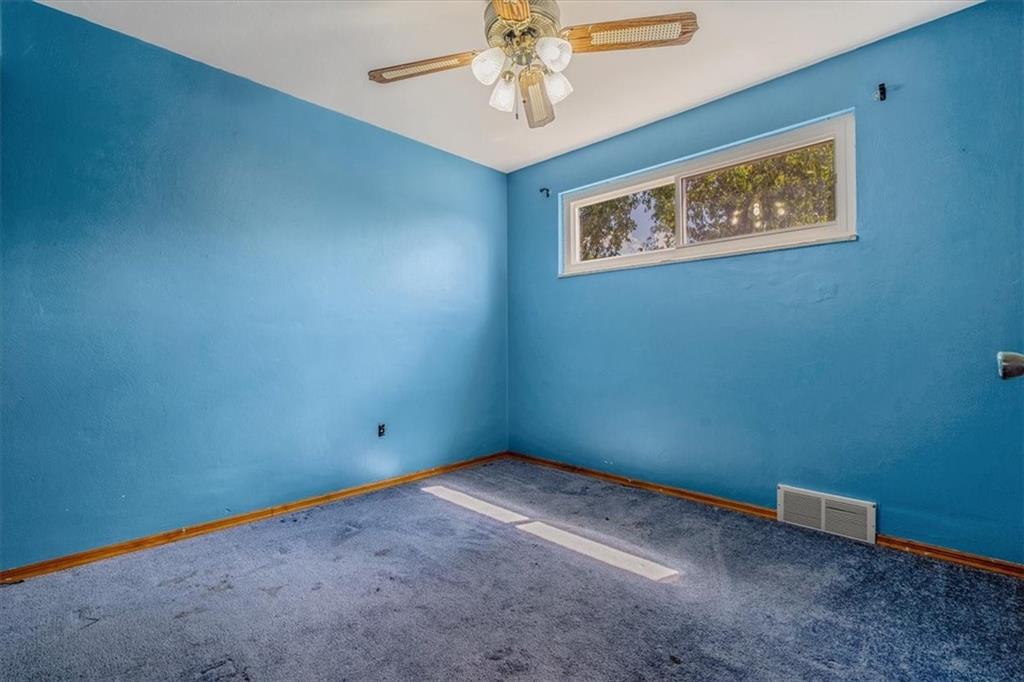 5200 Blossom Road Pittsburgh, PA 15236 - Photo 24 of 45 Gallery Image 24