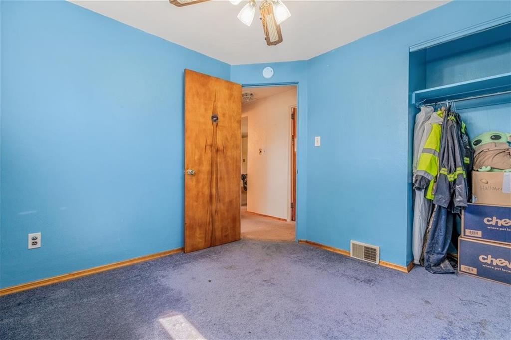 5200 Blossom Road Pittsburgh, PA 15236 - Photo 26 of 45 Gallery Image 26