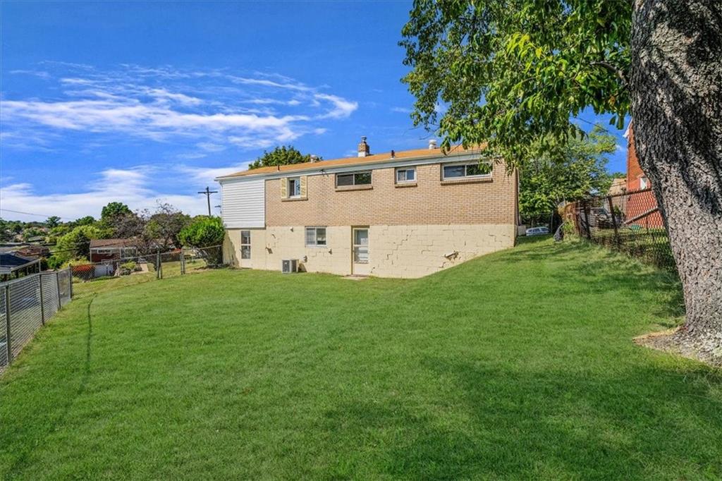 5200 Blossom Road Pittsburgh, PA 15236 - Photo 43 of 45 Gallery Image 43