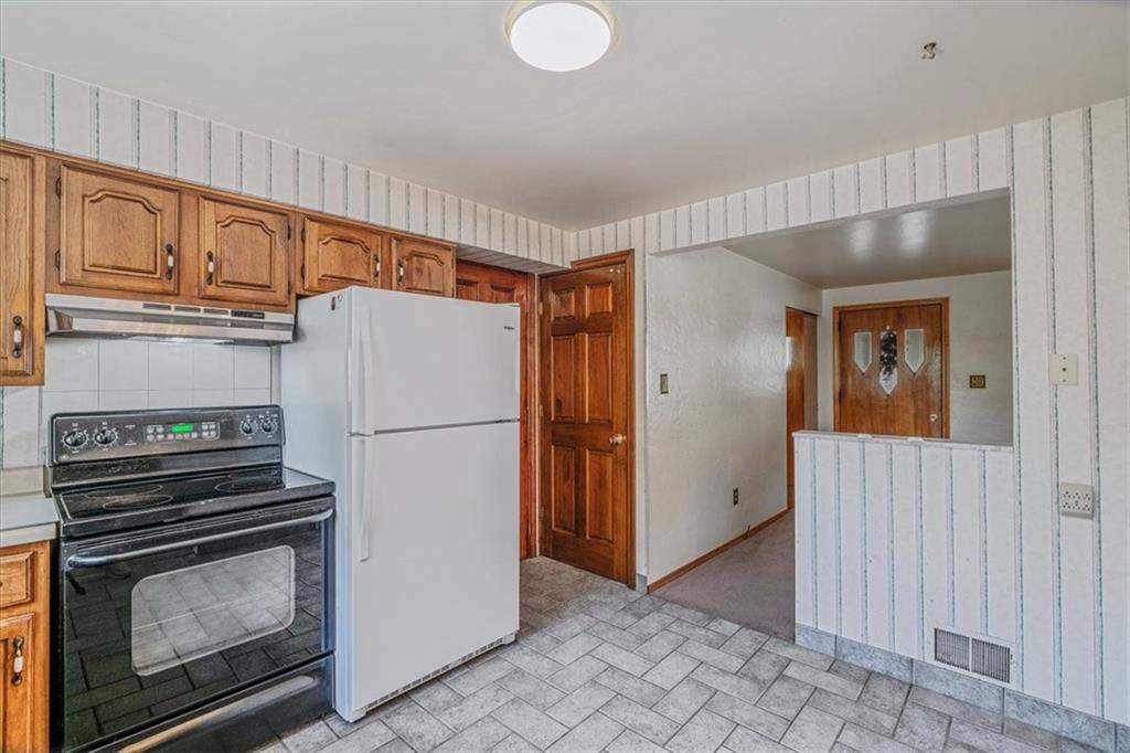 5200 Blossom Road Pittsburgh, PA 15236 - Photo 10 of 45 Gallery Image 10