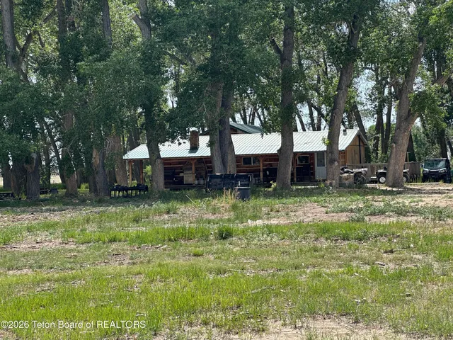 $585,000 | 127 North Eden 1st Road, Farson, WY 82932