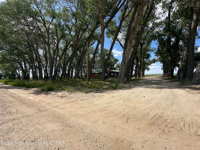 $585,000 | 127 North Eden 1st Road, Farson, WY 82932