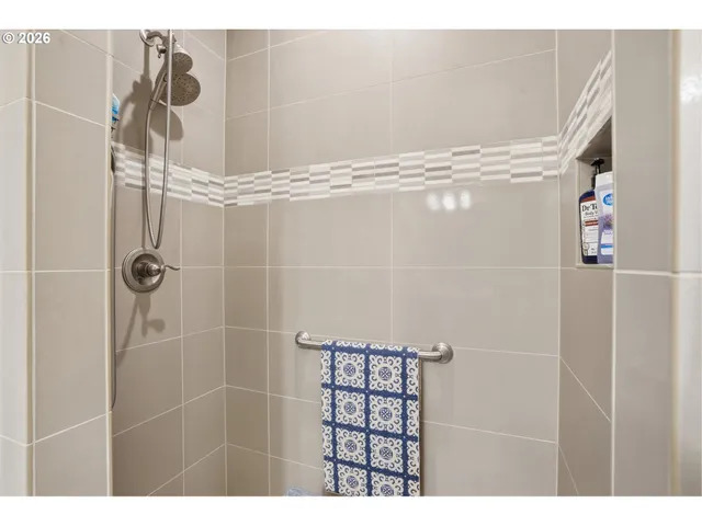 $590,000 | 17314 Northeast 17th Avenue, Ridgefield, WA 98642