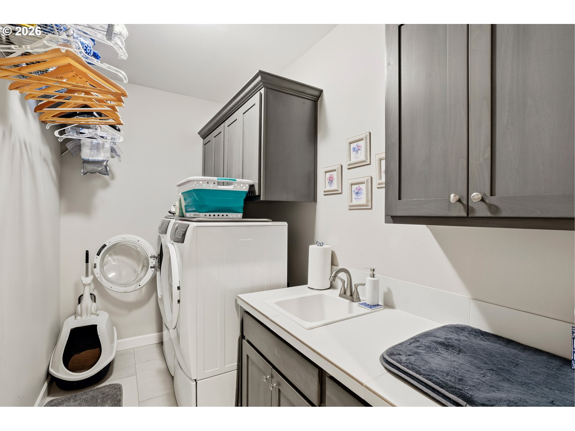 17314 Northeast 17th Avenue Ridgefield, WA 98642 - Photo 20 of 25 a utility room with dryer and washer