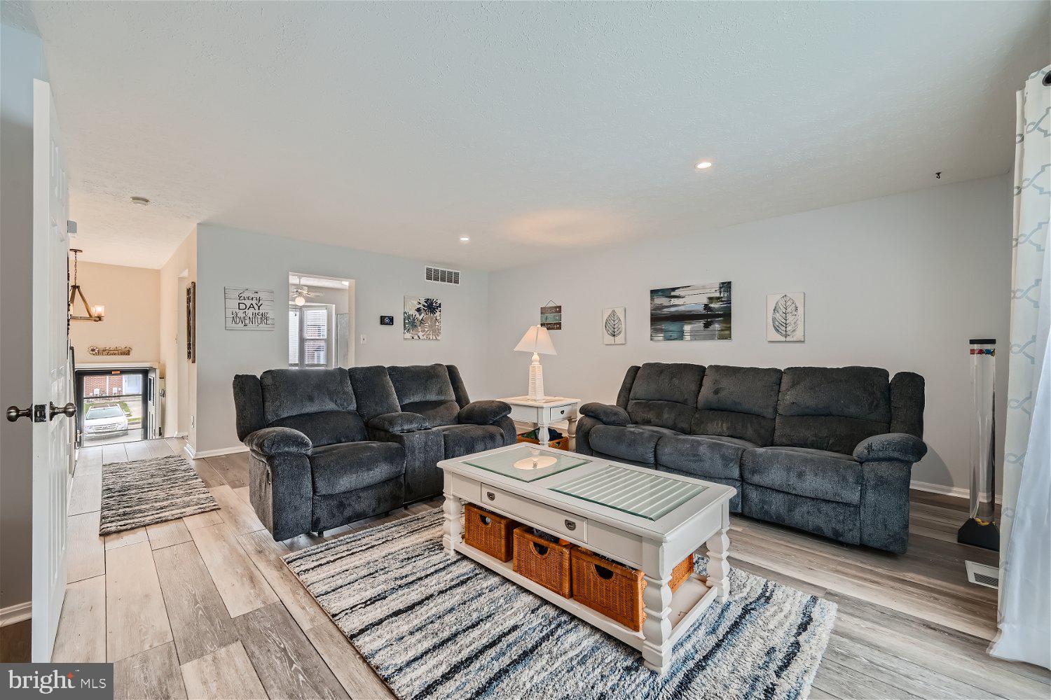 26 Powder View Court Nottingham, MD 21236 - Photo 4 of 22